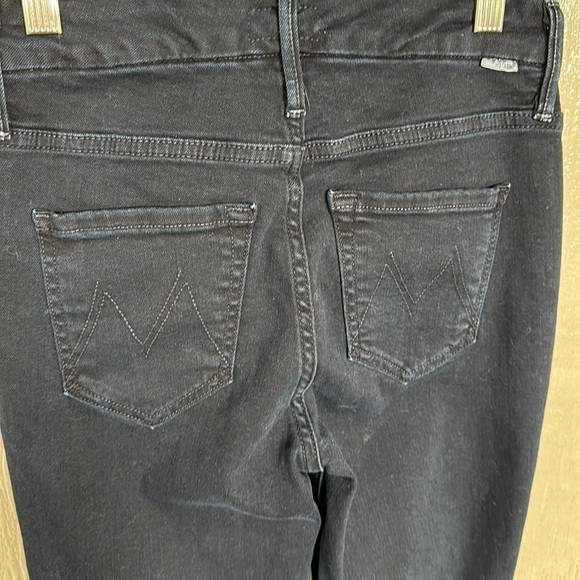 Mother Jeans The Pixie Womens 24 Black Holding Hands Exposed Buttons Ankle Fray - Picture 11 of 12